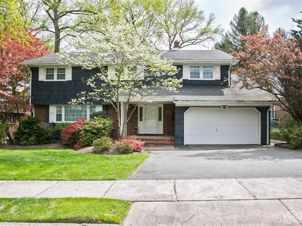 18 Cliffwood Pl, Metuchen, NJ 08840