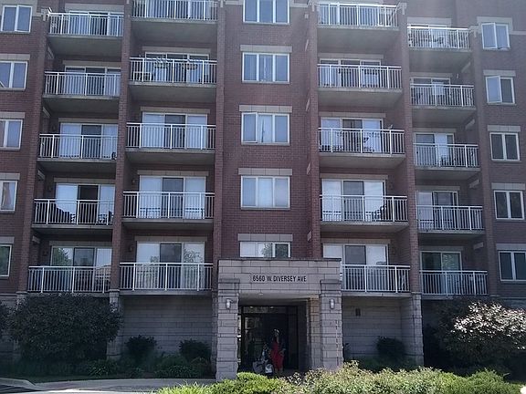 3rd image of 6560 W Diversey Ave APT 611D