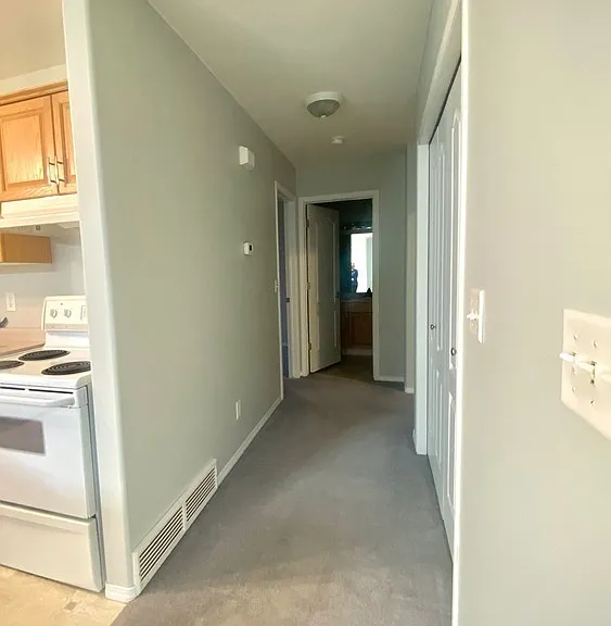 4164 E Buckingham Dr — Photo 3