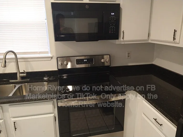 5261 Afton Way SE — Photo 13
