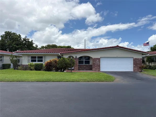 1221 NW 44th St, Pompano Beach, FL 33064