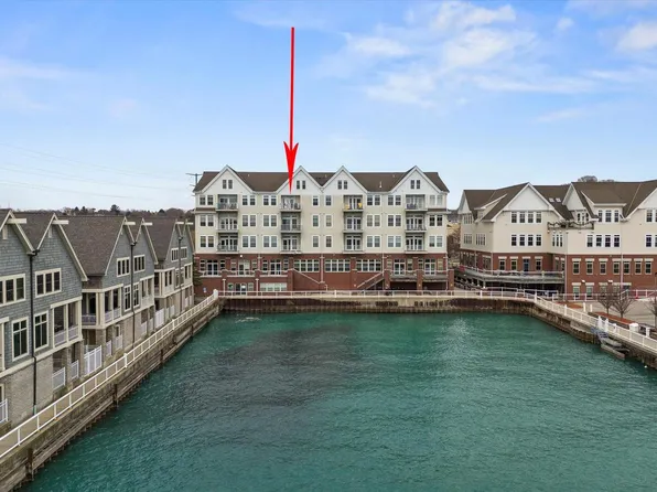 110 South Wisconsin STREET #4C, Port Washington, WI 53074