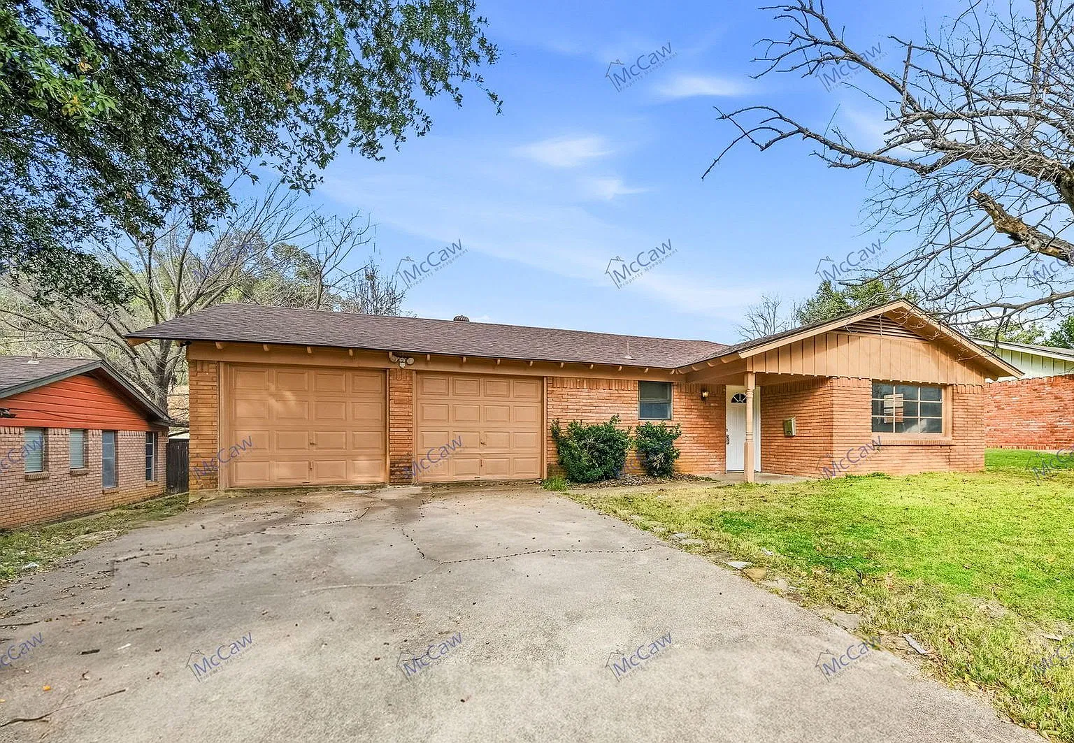 3 bed, 2.0 bath, 1675 sqft, $1,900 — Photo 2