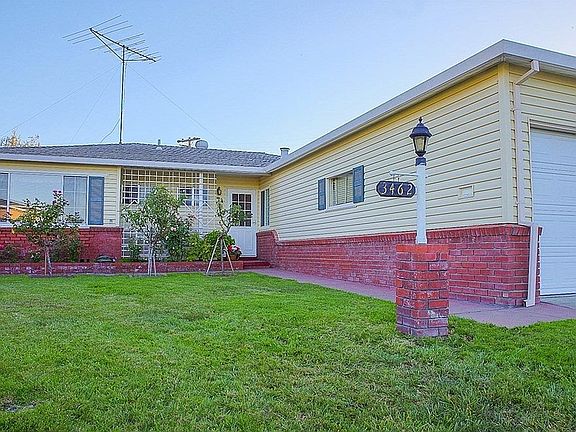 2nd image of 3462 Bella Vista Ct