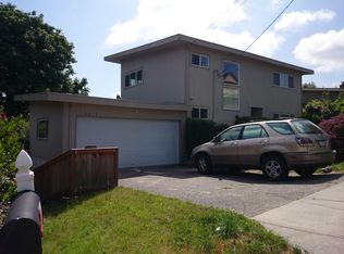 8810 39th Ave S, Seattle, WA 98118