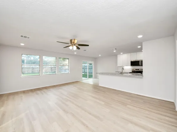 22614 Smokey Hill Dr, Katy, TX 77450
