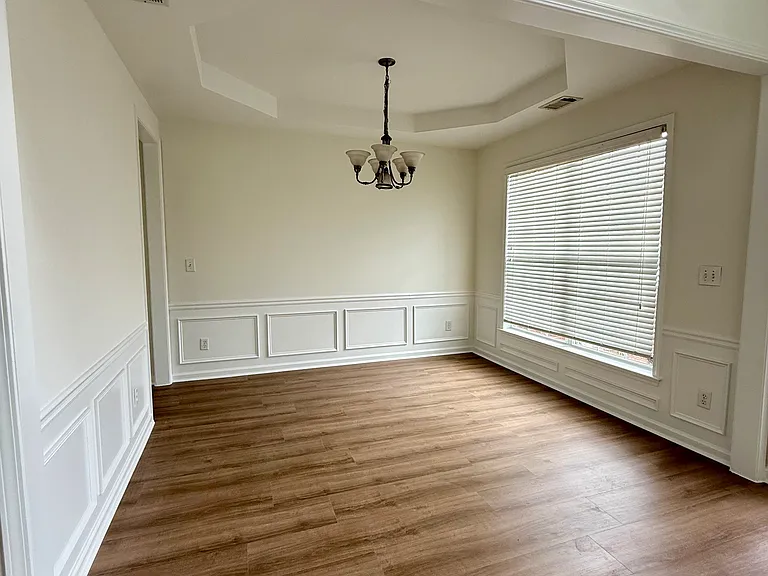 8330 Grenadier Trl — Photo 6