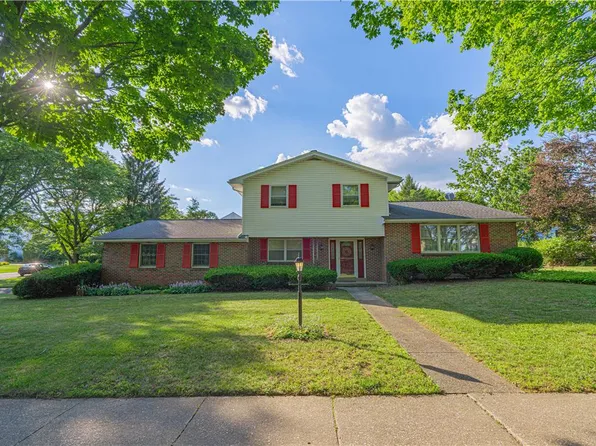 5425 Clauser Rd, Orefield, PA 18069