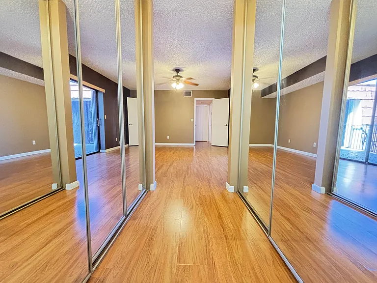 1701 S Coral Ter #1701 — Photo 11