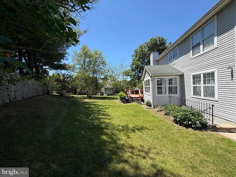 407 Tamarack Cir — Photo 39