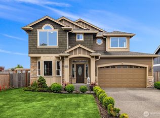 6916 37th Place NE, Marysville, WA