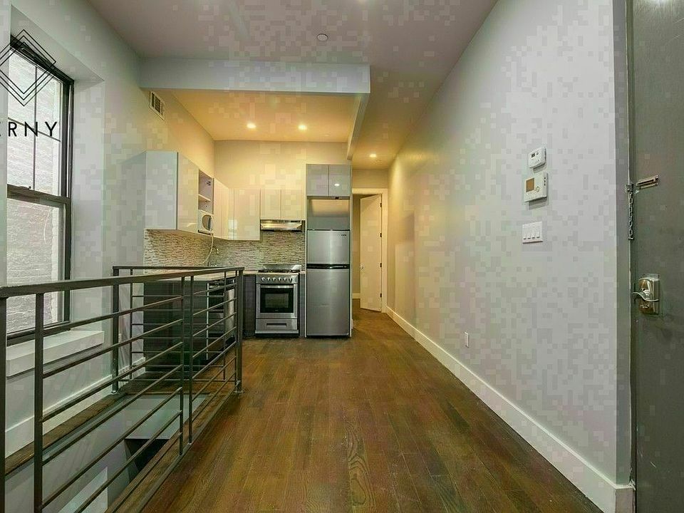1st image of 144 Woodruff Ave #C1