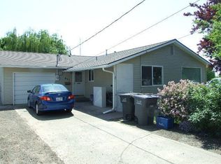 651 SW 3rd St, College Place, WA 99324