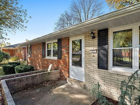 2nd image of 221 Joseph Dr