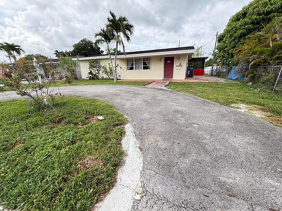 3rd image of 8870 Taft Street