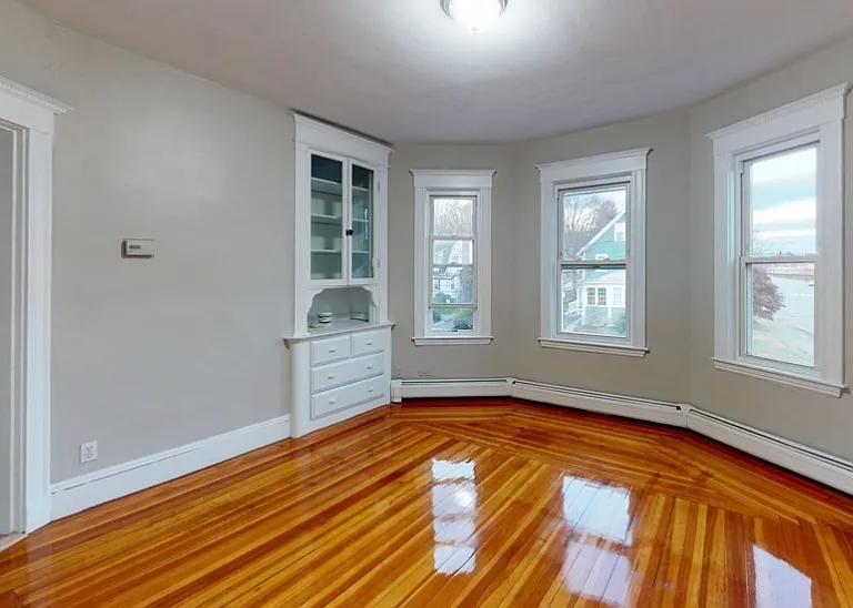 1010 Washington St — Photo 3