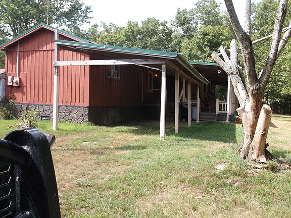 3rd image of 678 Acorn Ln