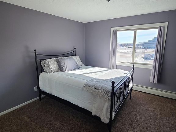 4th image of 14630 Garrett Ave APT 606