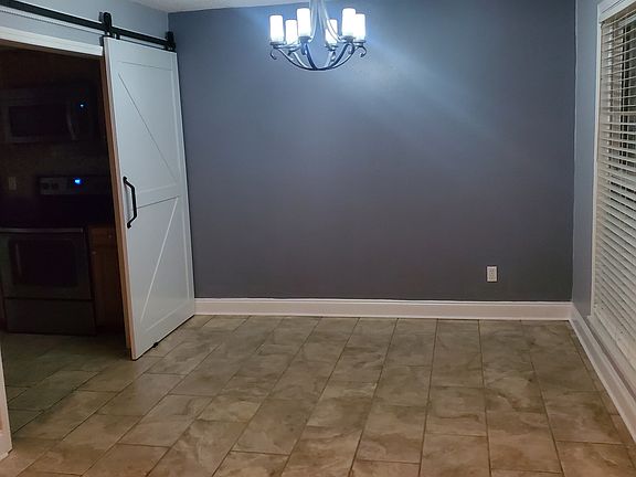 3rd image of 11633 Tanager Dr