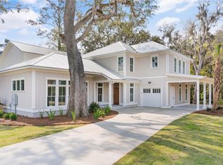 13 Oyster Ln, Saint Simons Island, GA 31522