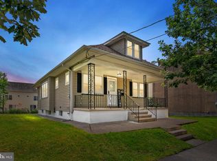 1142 Indiana Ave, Trenton, NJ 08638