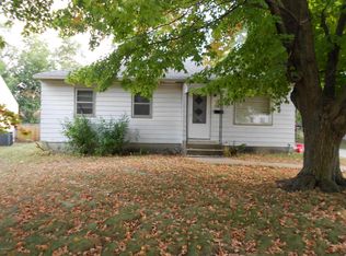 942 35th St SW, Wyoming, MI 49509