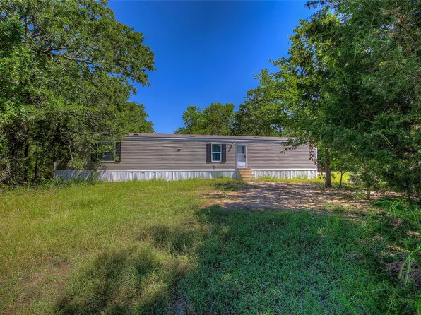 112 Bowie St, Mabank, TX 75156