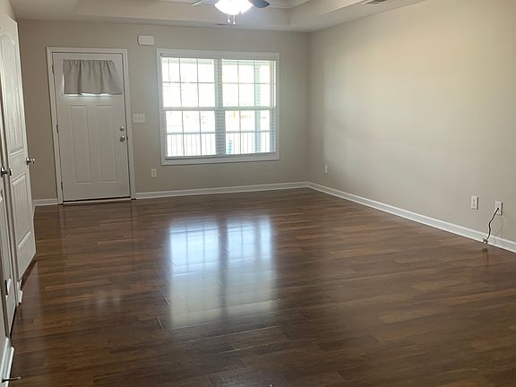 4th image of 7099 Brady Way
