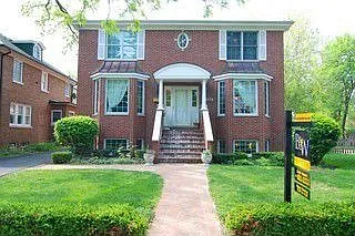 706 Park Ave photo 1