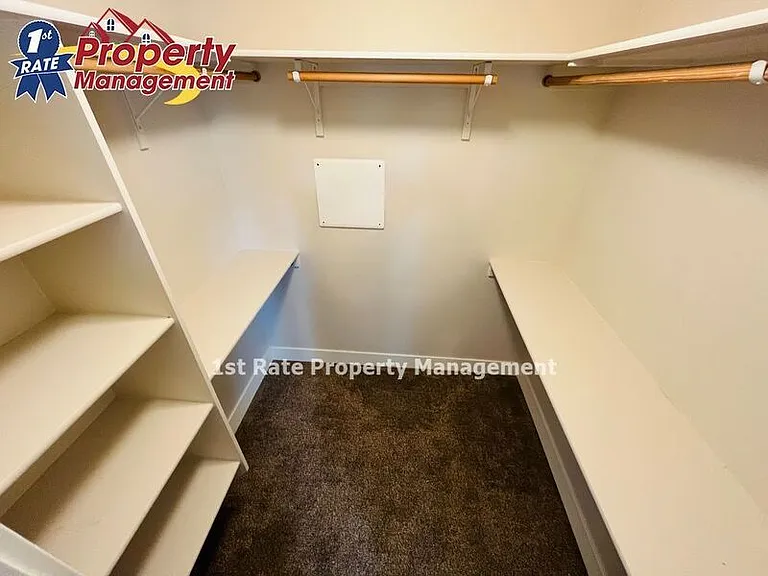 431 S Academy Ln — Photo 12