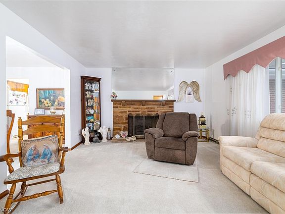 5th image of 132 Bryden Rd