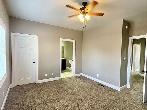 2nd image of 117 Portico St #1