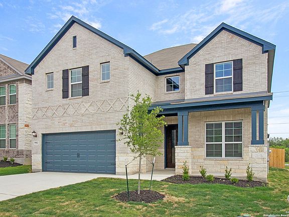 3rd image of 9902 Chestnut Walk