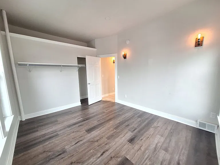 1632 London Rd — Photo 6