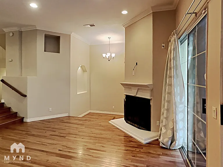 5117 Renaissance Ave #C — Photo 7