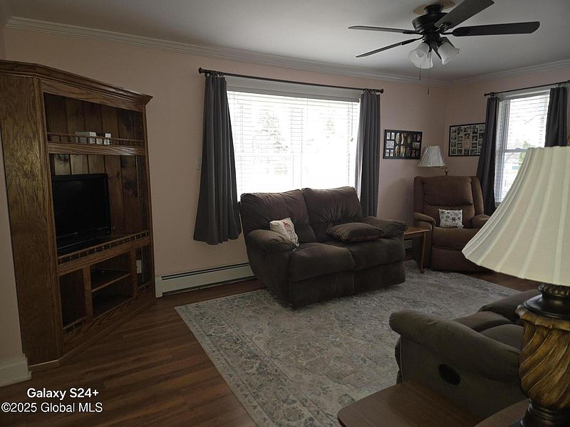 3rd image of 25 Highland Avenue