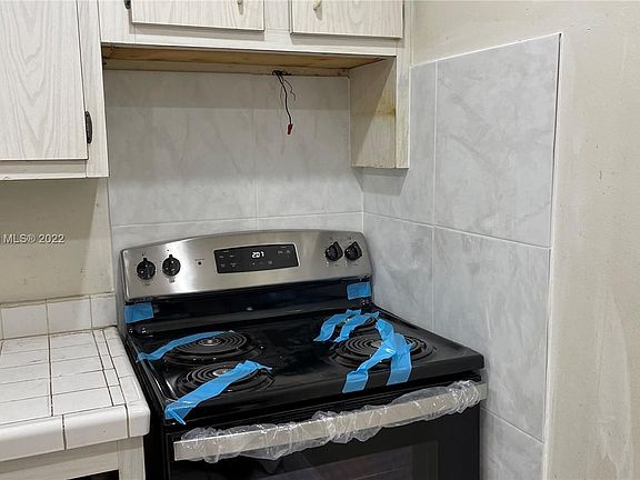 3rd image of 7830 Camino Real APT 211