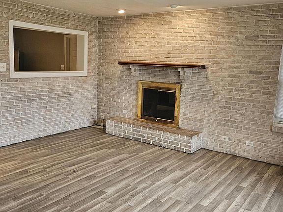 4th image of 7501 E 50th St
