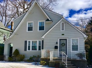 700 Center Ave, River Edge, NJ 07661