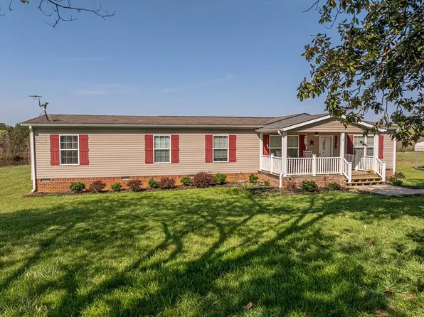 1095 Jesses Ln, Nathalie, VA 24577