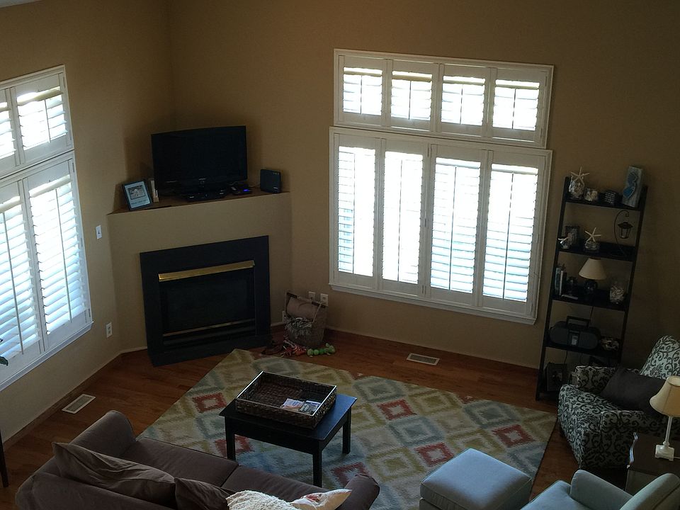 1st image of 148 Tennis Ct