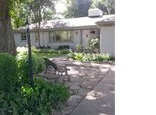 31165 Sheridan Dr, Beverly Hills, MI 48025