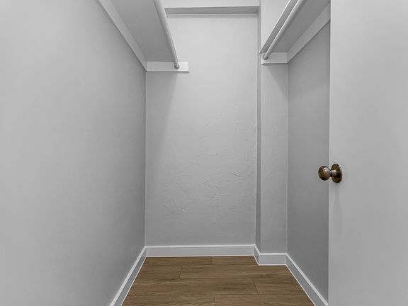 5th image of 935 Ofarrell St #A