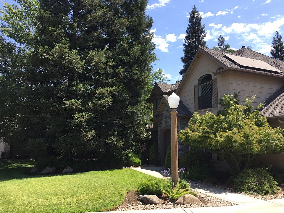 Sidewalk to front entrance
