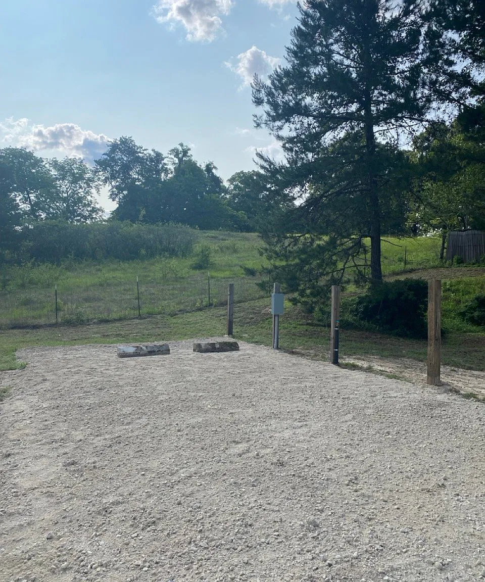 Private RV Lot Including Utilities! — Photo 3