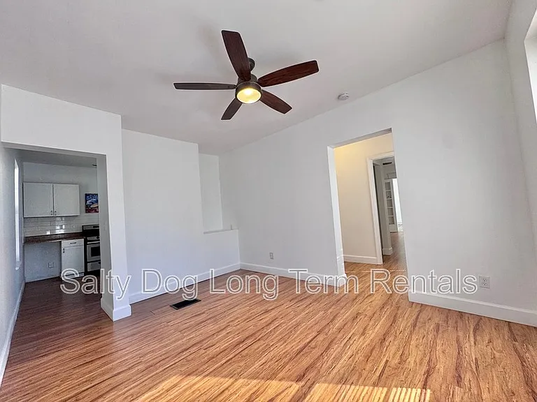 436 N Grandview Ave — Photo 13