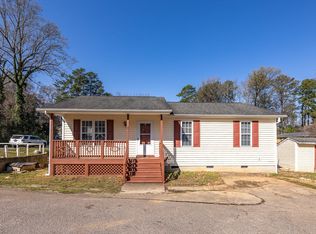801 Academy View Ct, Cary, NC 27513