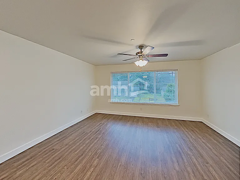 13610 107th Avenue Ct E — Photo 11