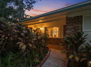 208 Cindy Ln, Brandon, FL 33510