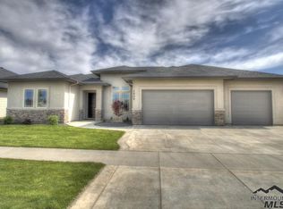 619 S Streamleaf Ave, Star, ID 83669